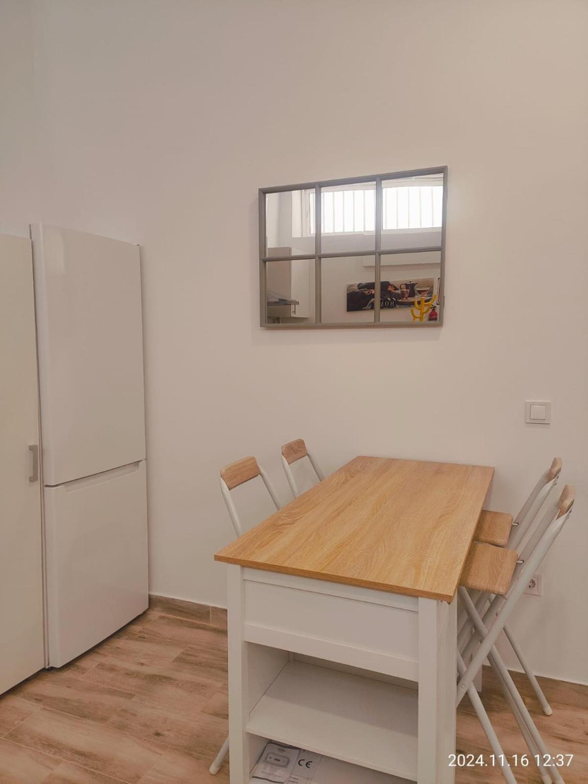 Appartement In Alameda De Hercules Sevilla